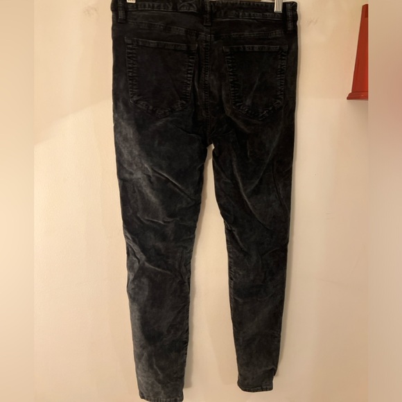 Lucky Brand Corduroy Pants 8/29 GUC - Picture 2 of 9